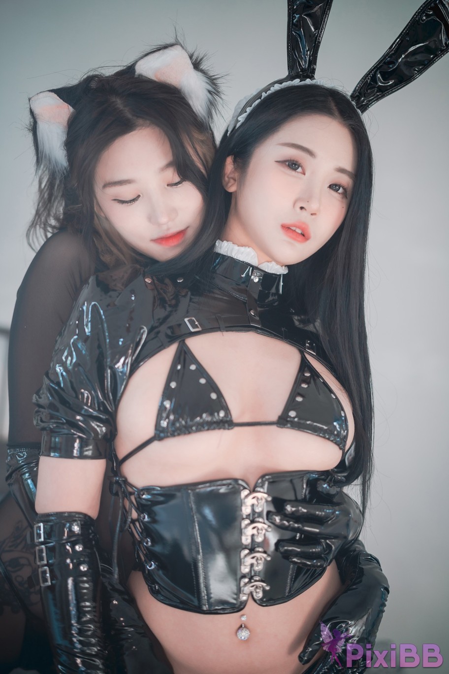 DJAWA Photo Bomi x Taeri Cat and Rabbit PixiBB.COM 053