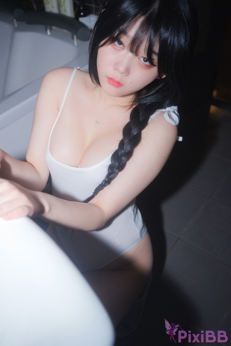 Yo U Zia Shower PixiBB.COM 009