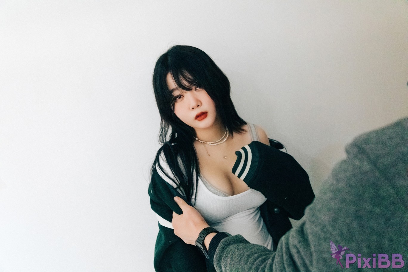 Loozy Zia Fan Meeting 02 S.Ver PixiBB.COM 003