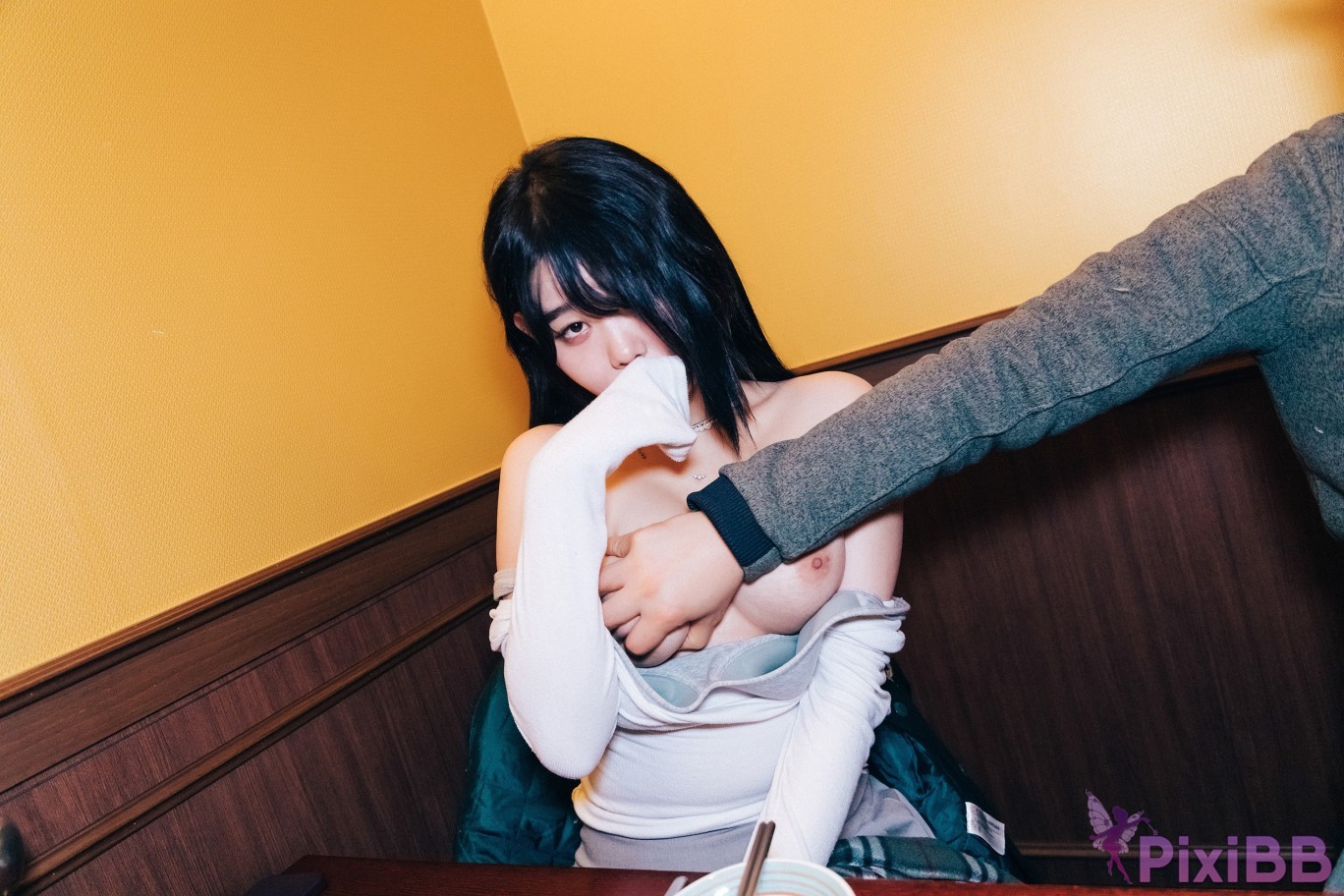 Loozy Zia Fan Meeting 02 S.Ver PixiBB.COM 087