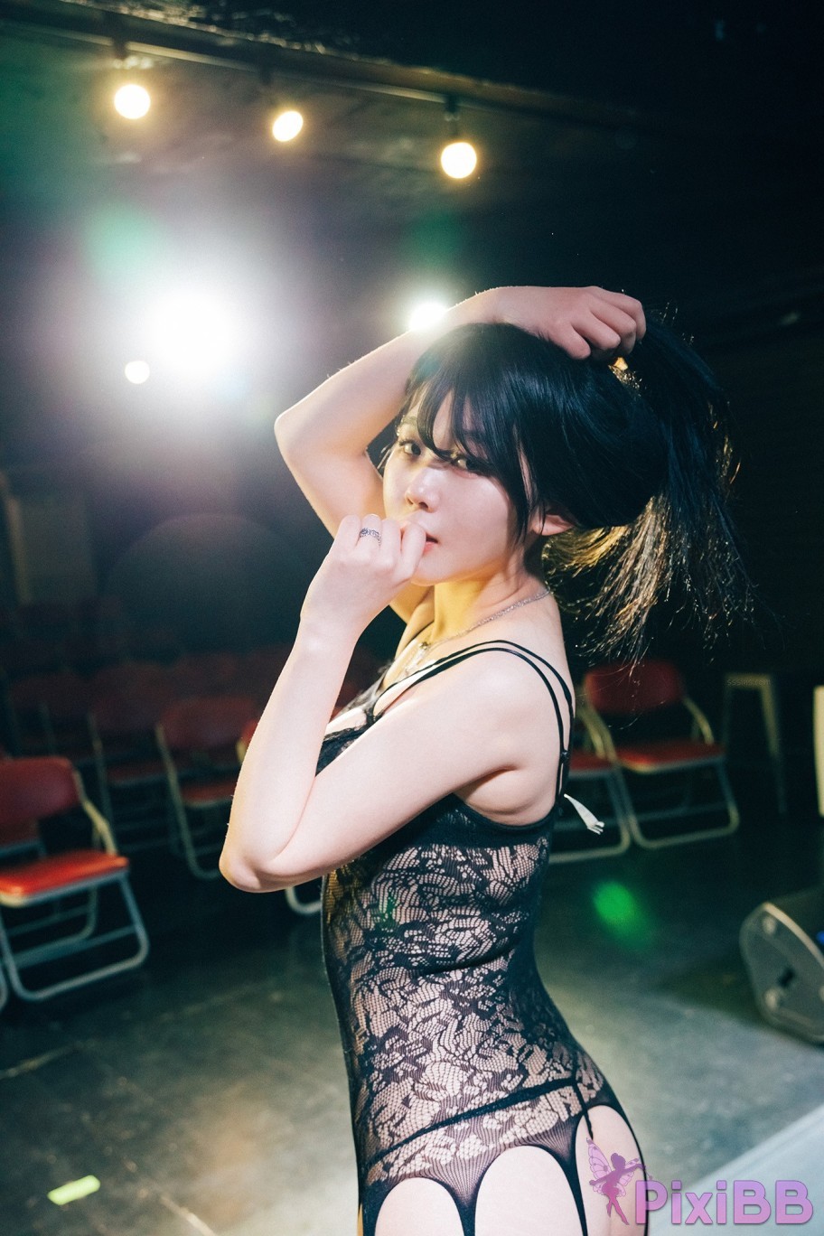 Loozy Zia SM Show PixiBB.COM 018