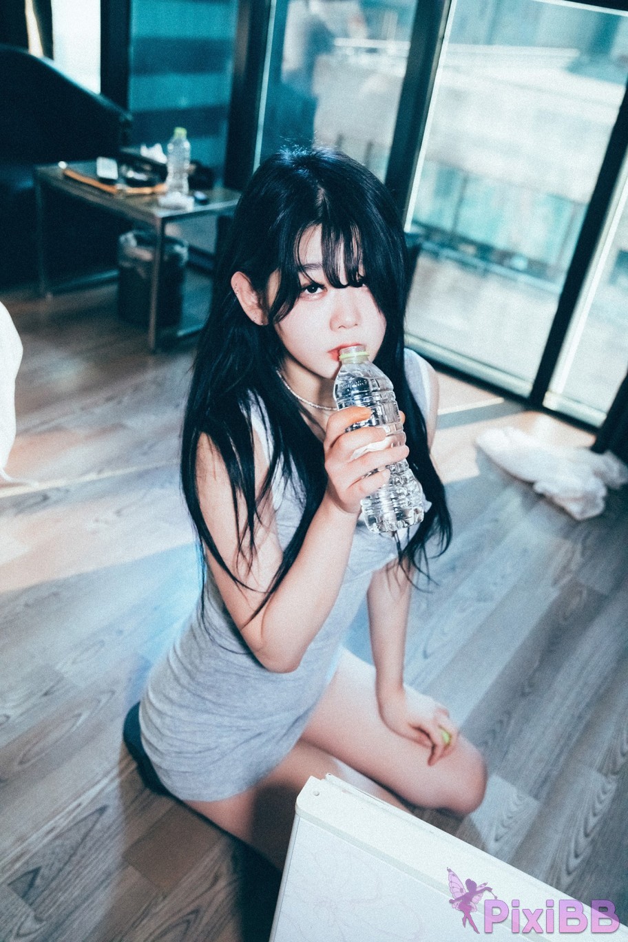 Loozy Zia Wannait PixiBB.COM 007