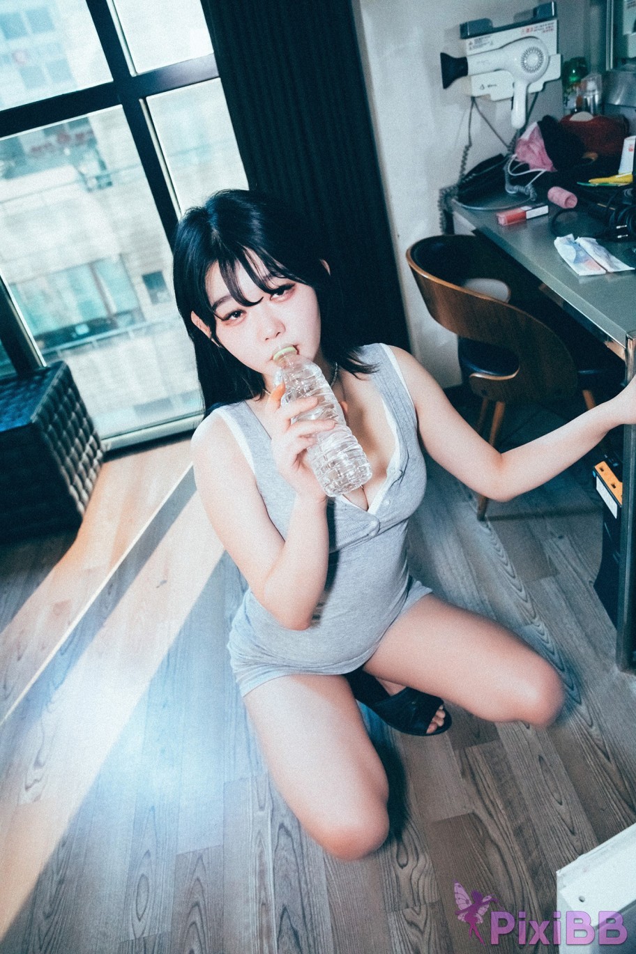 Loozy Zia Wannait PixiBB.COM 008