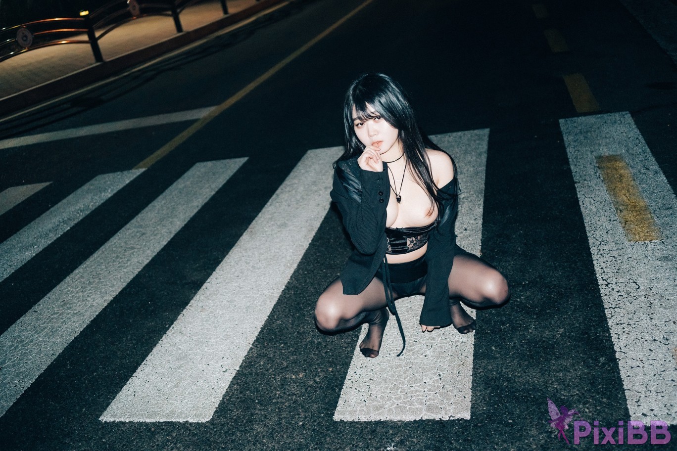 Loozy Zia XXX At Night Road PixiBB.COM 002