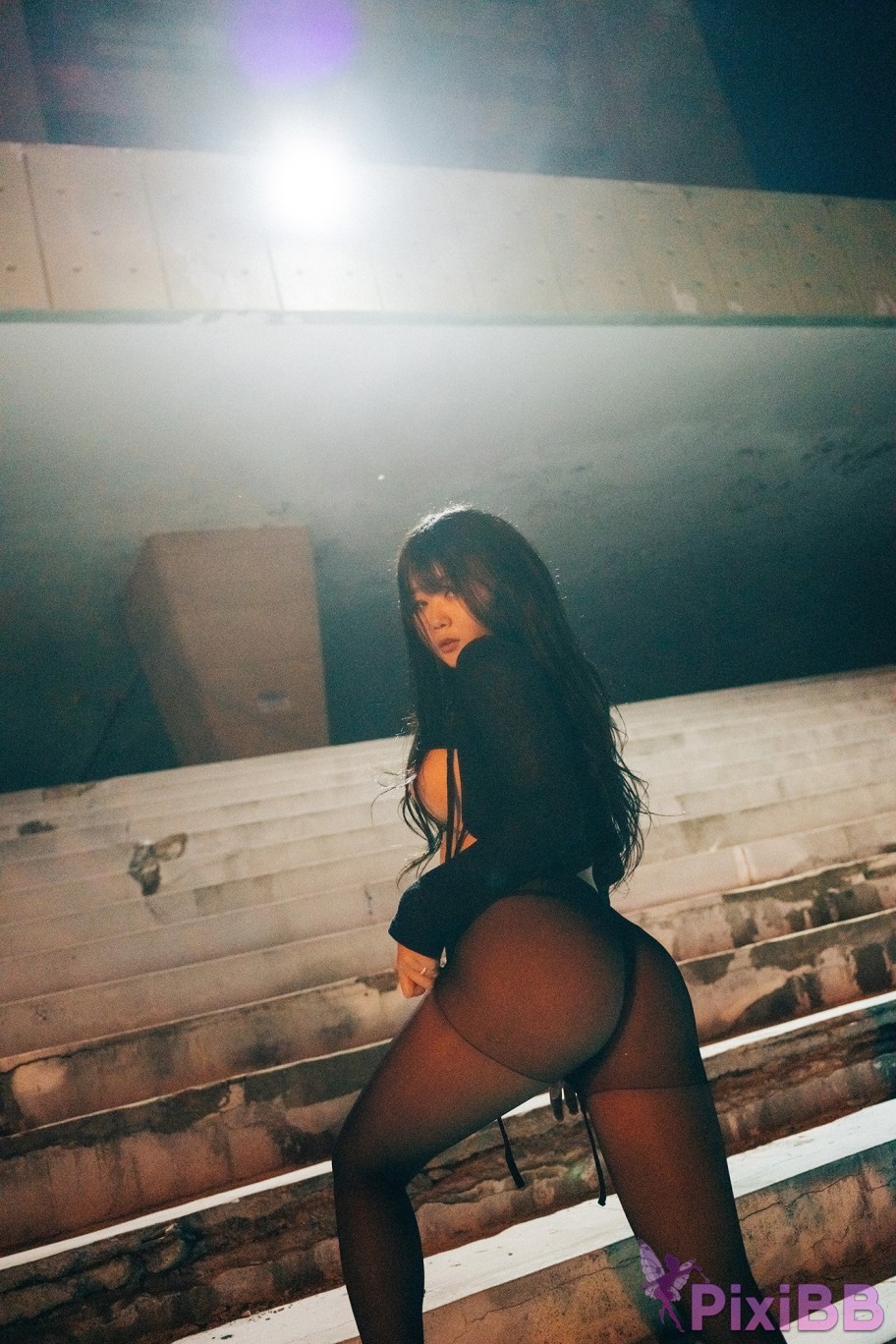 Loozy Zia XXX At Night Road PixiBB.COM 030