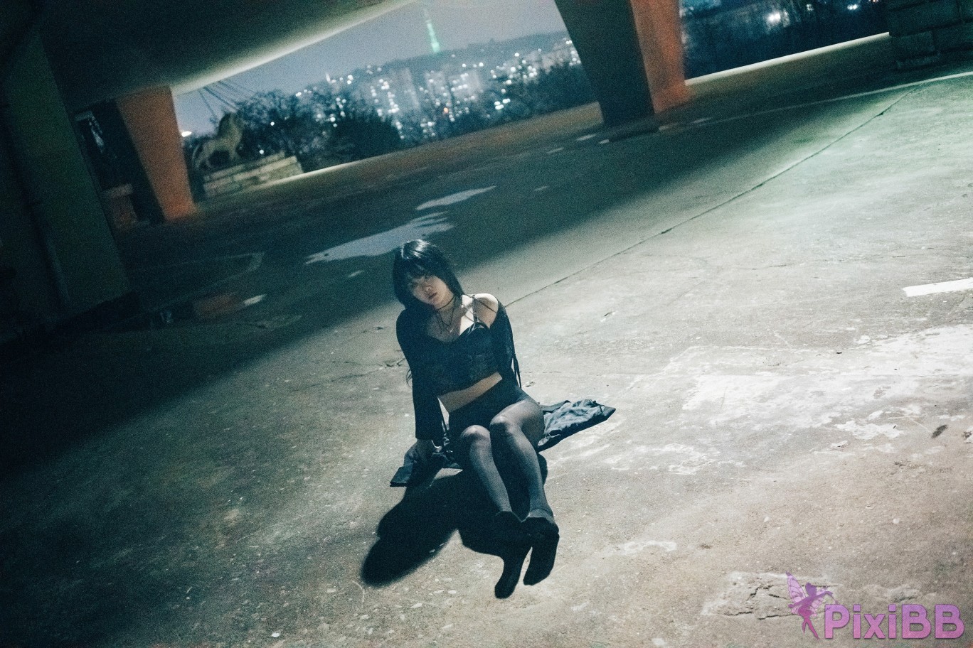 Loozy Zia XXX At Night Road PixiBB.COM 114