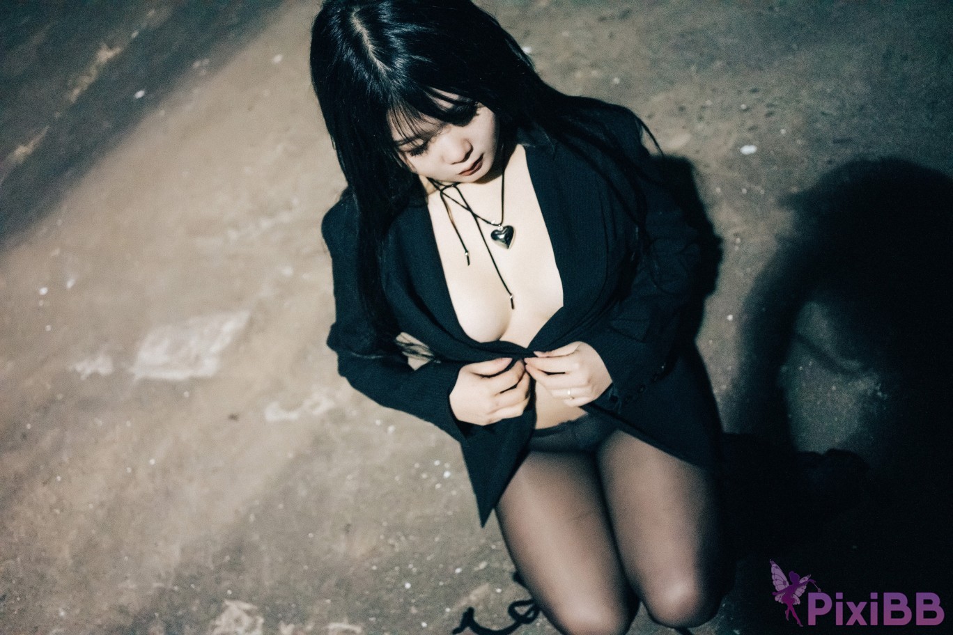 Loozy Zia XXX At Night Road PixiBB.COM 120