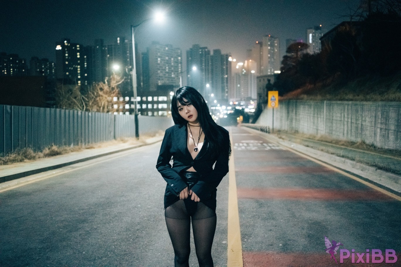 Loozy Zia XXX At Night Road PixiBB.COM 137