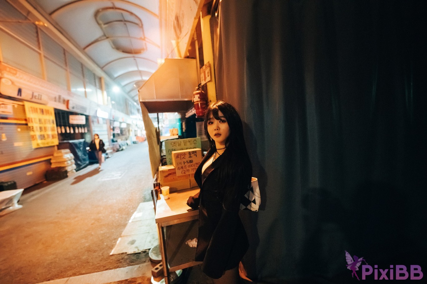 Loozy Zia XXX At Night Road PixiBB.COM 148