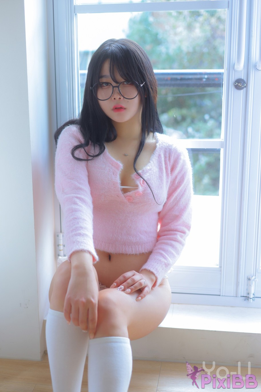 Yo U Zia Vol.7 Year end PixiBB.COM 003