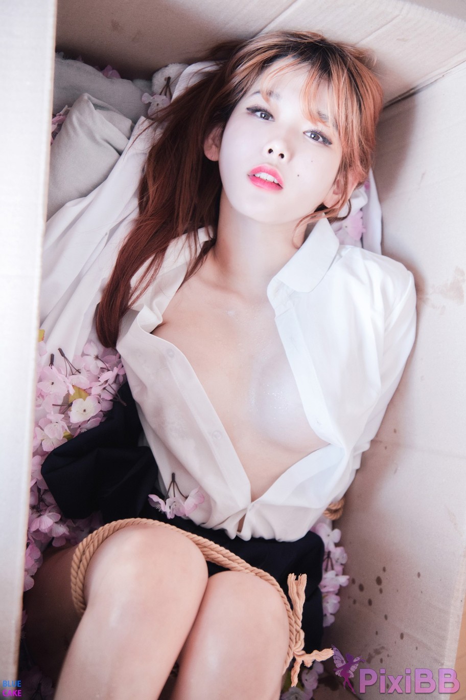 BLUECAKE Zia Your Gift Birthday PixiBB.COM 034