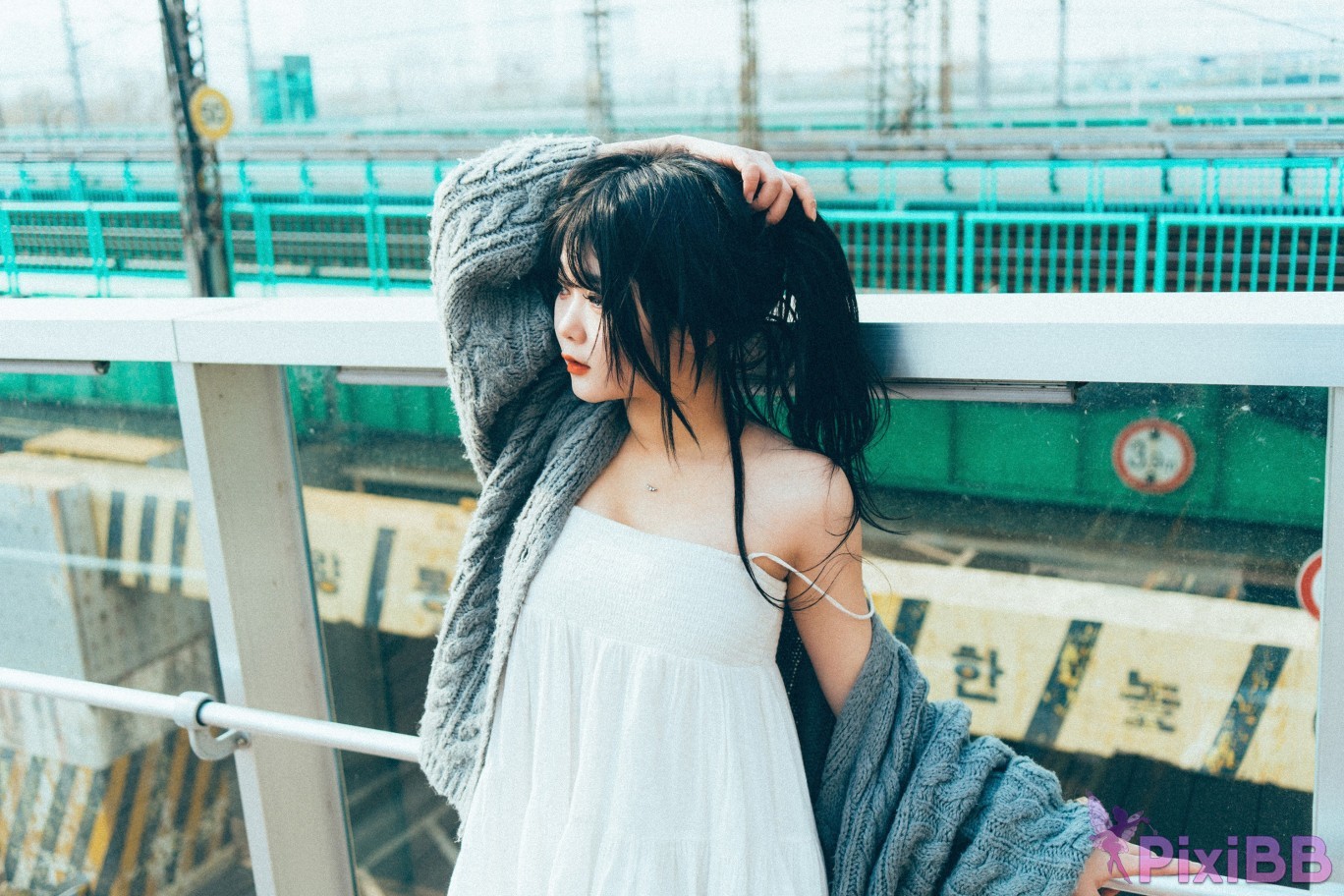 Loozy Zia Only for Fans PixiBB.COM 009