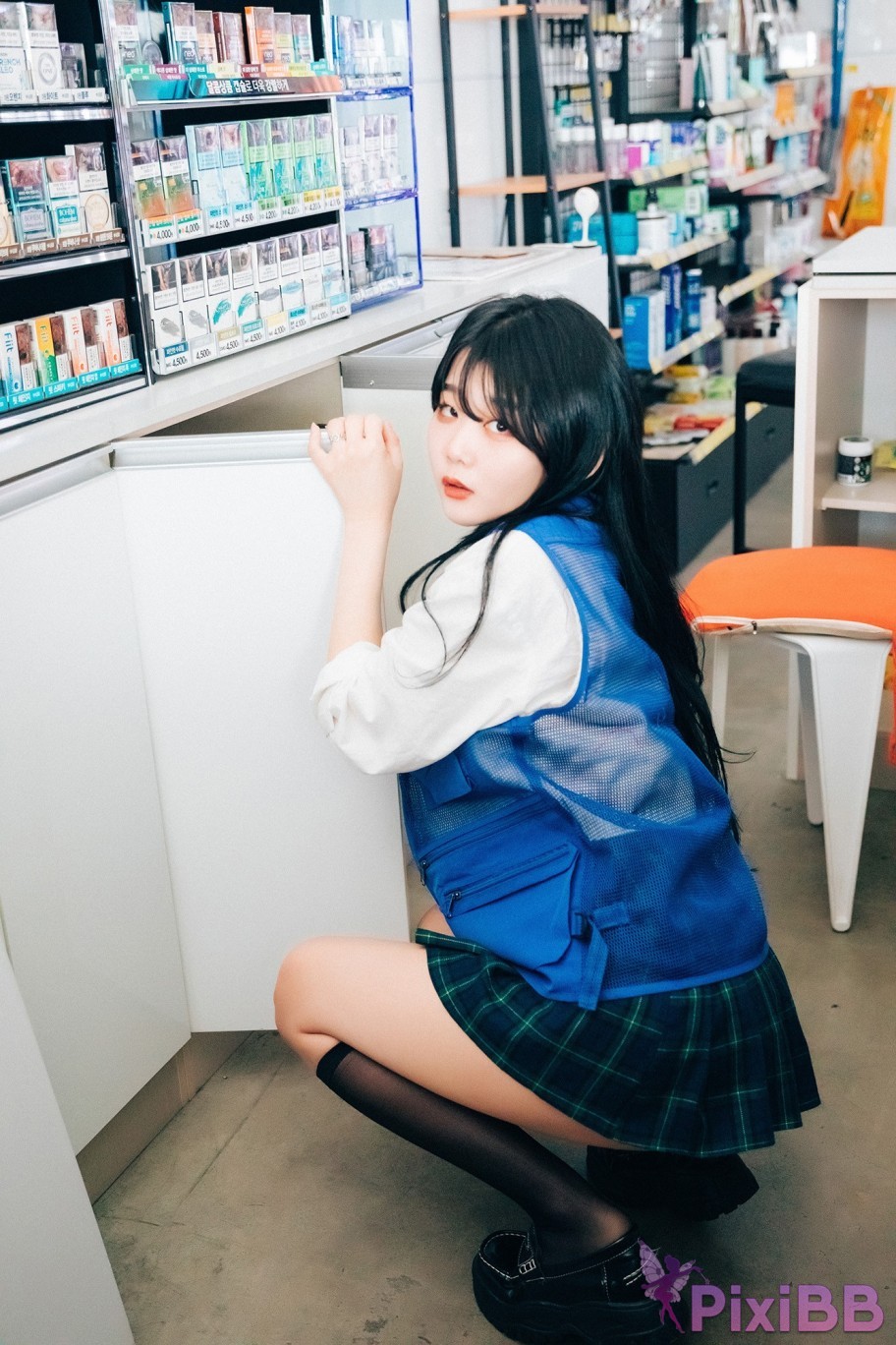 Loozy Zia Part Time PixiBB.COM 007