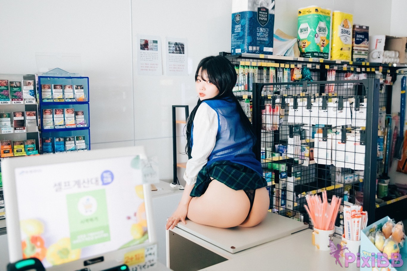 Loozy Zia Part Time PixiBB.COM 012