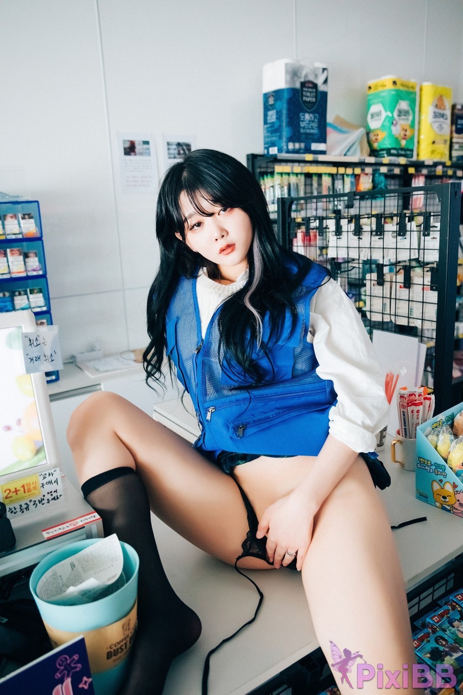 Loozy Zia Part Time PixiBB.COM 025