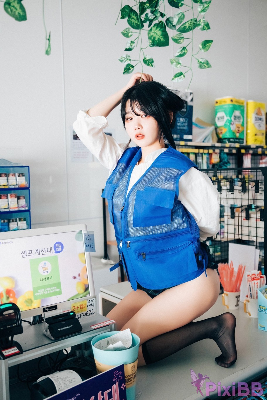 Loozy Zia Part Time PixiBB.COM 027