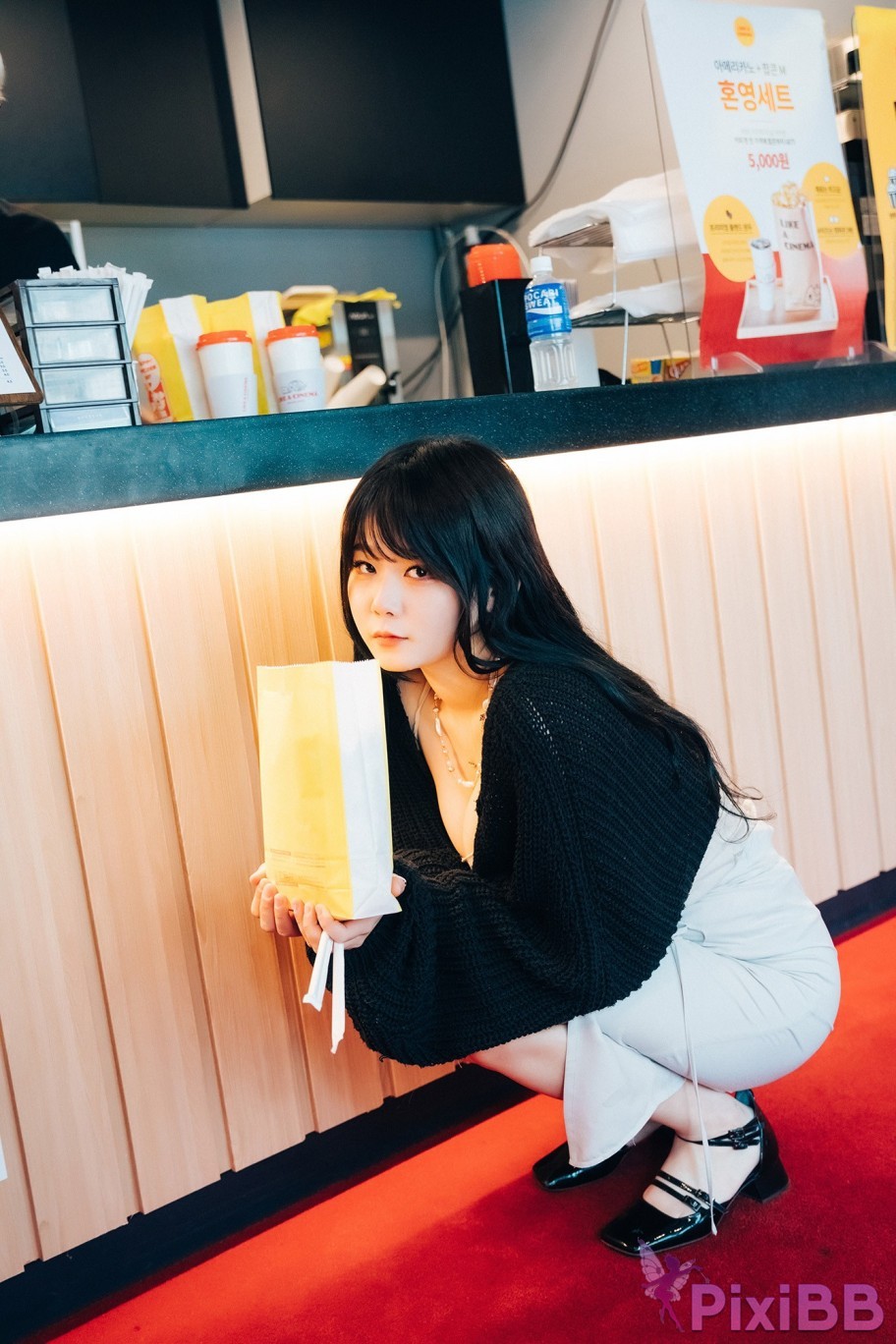 Loozy Zia XXX in The Theater PixiBB.COM 011