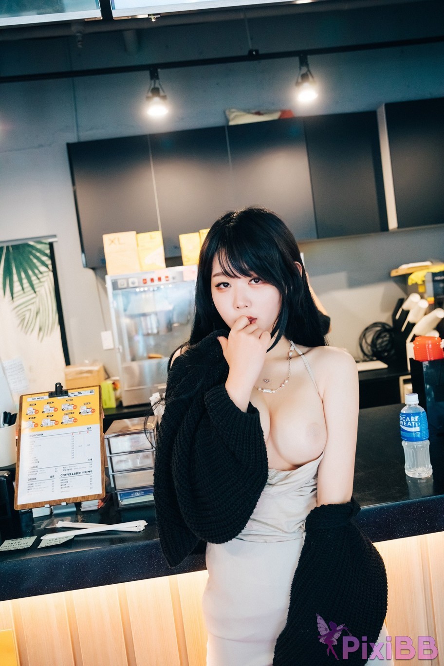 Loozy Zia XXX in The Theater PixiBB.COM 016