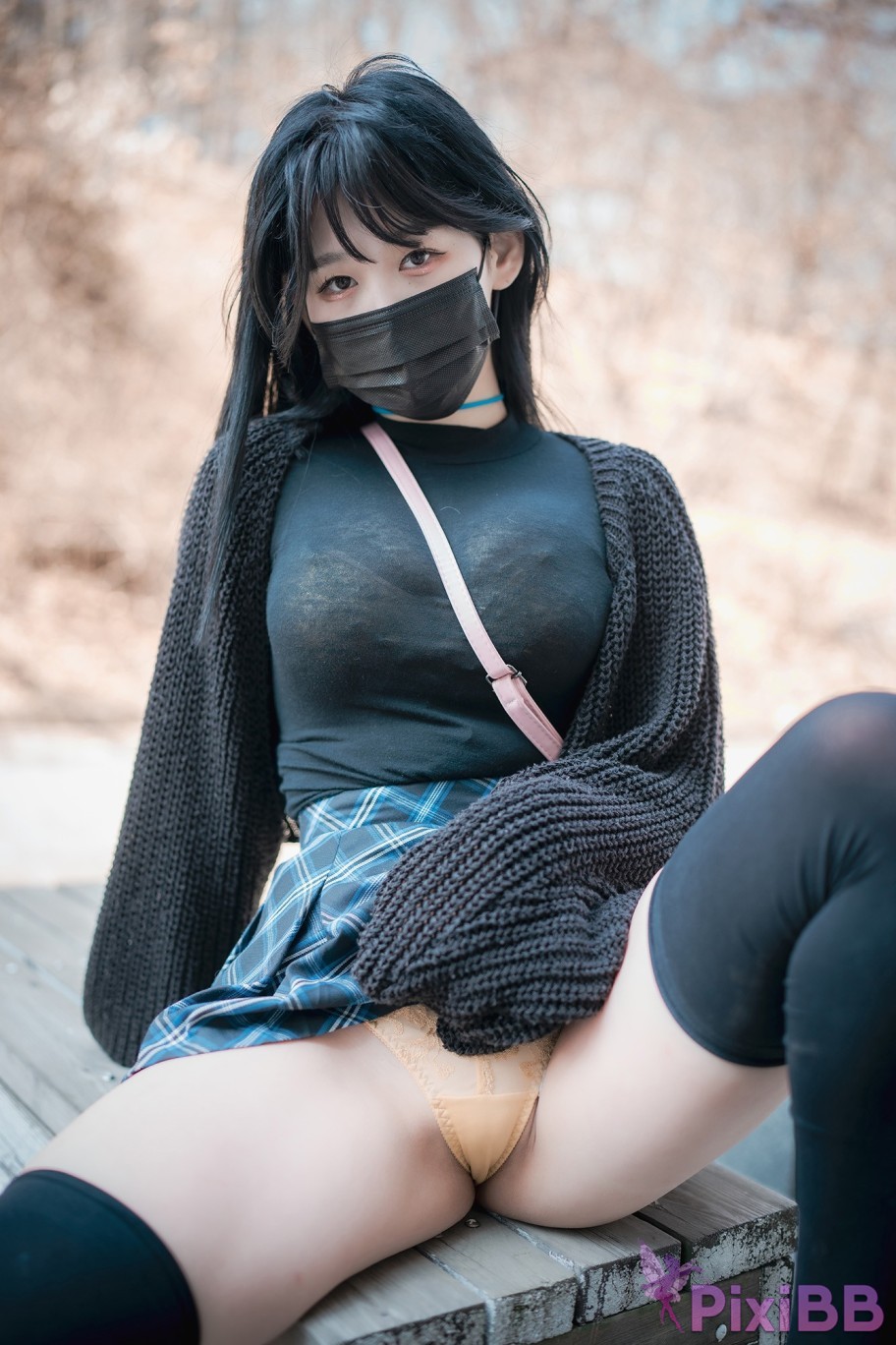 DJAWA Photo Zia Early Spring Walk in March PixiBB.COM 016