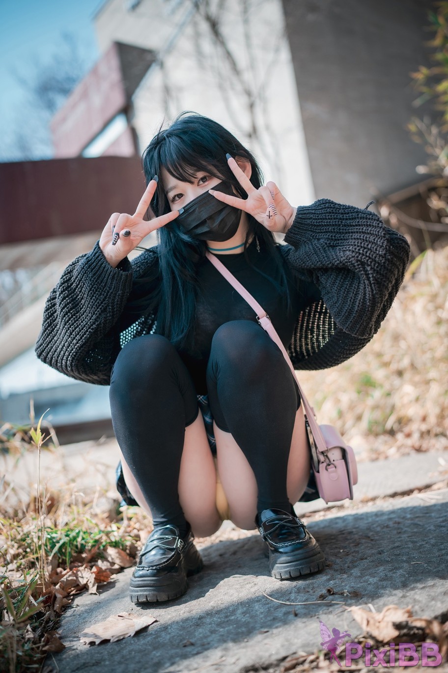 DJAWA Photo Zia Early Spring Walk in March PixiBB.COM 021