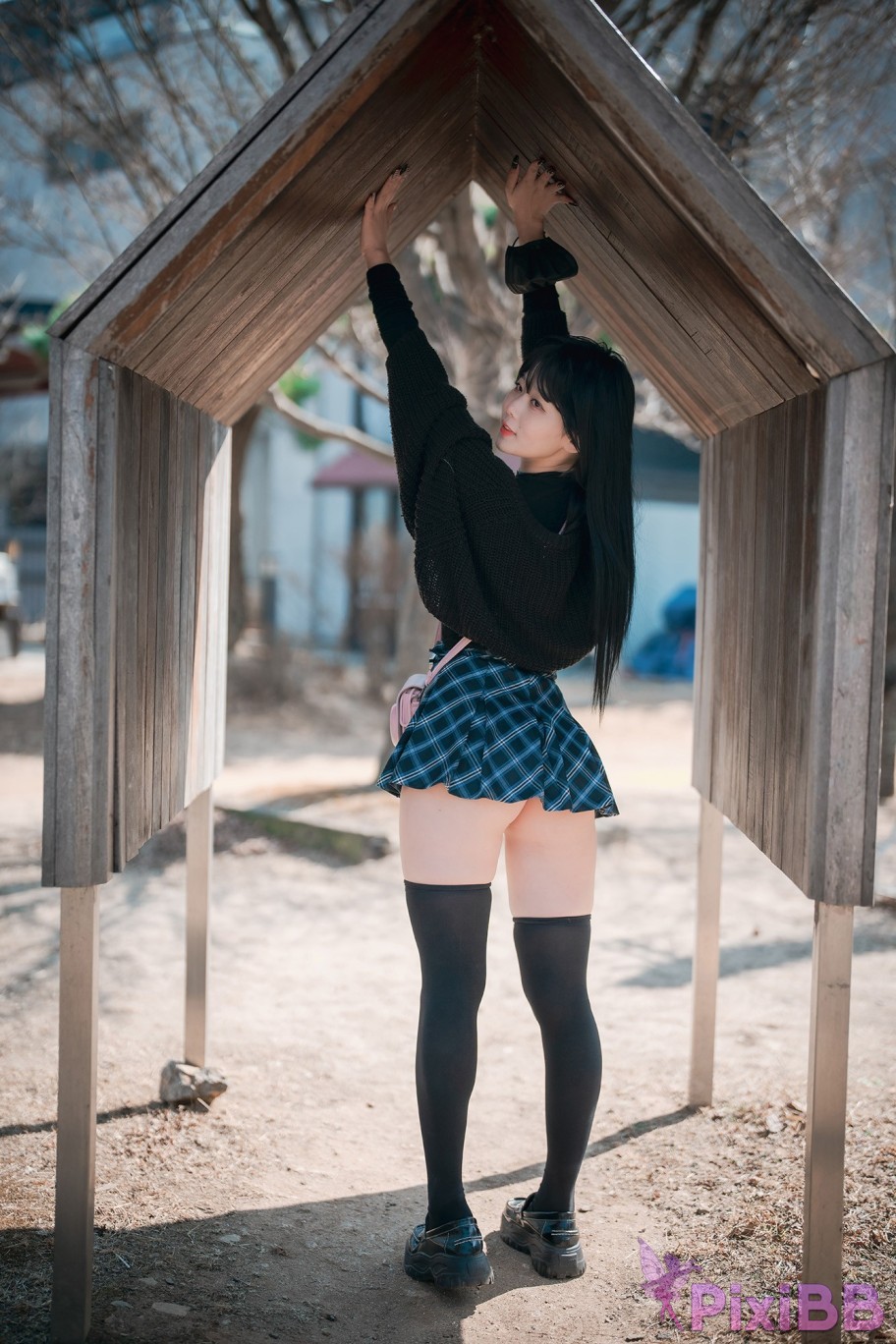 DJAWA Photo Zia Early Spring Walk in March PixiBB.COM 045