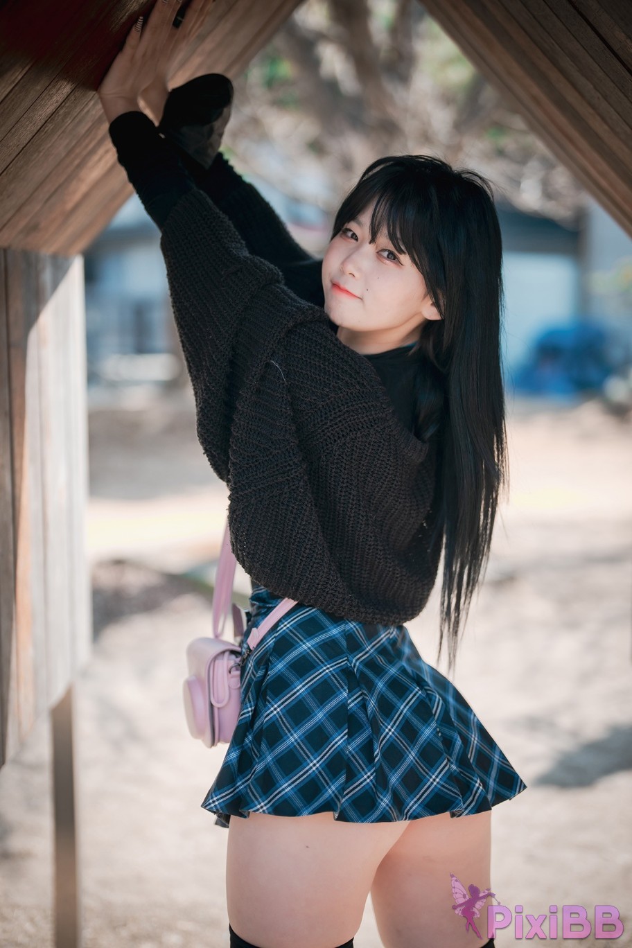 DJAWA Photo Zia Early Spring Walk in March PixiBB.COM 046