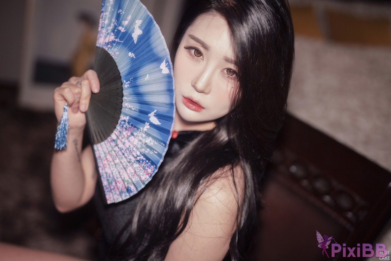 BLUECAKE Bomi and Zia Mandarin PixiBB.COM 017