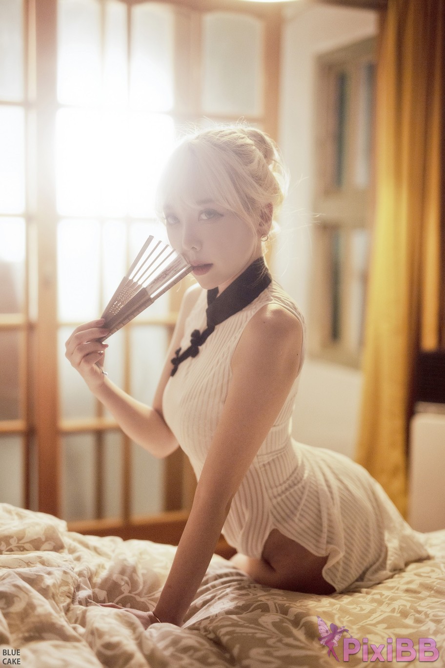 BLUECAKE Bomi and Zia Mandarin PixiBB.COM 028