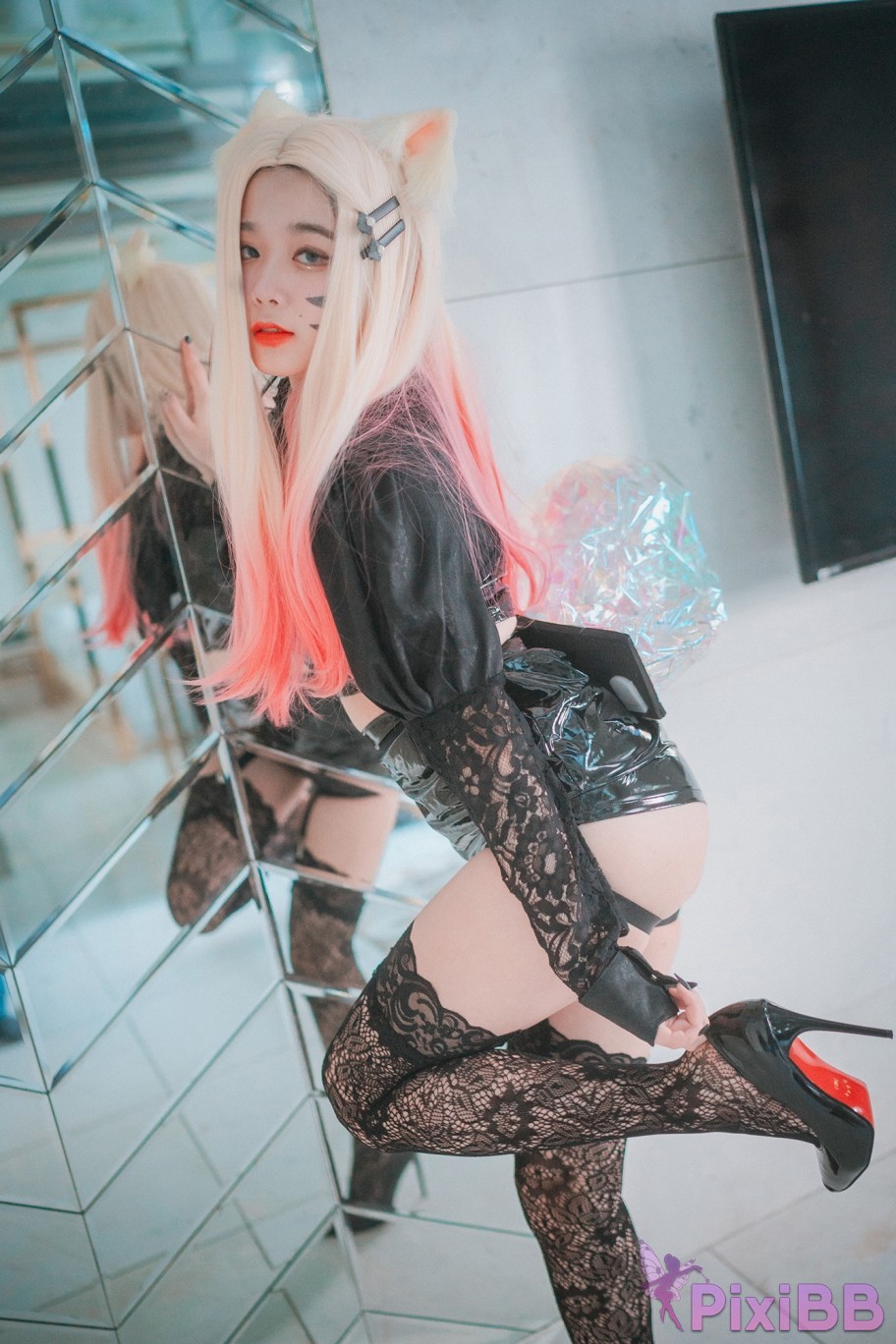 DJAWA Photo Zia LoL Ahri The Baddest PixiBB.COM 069