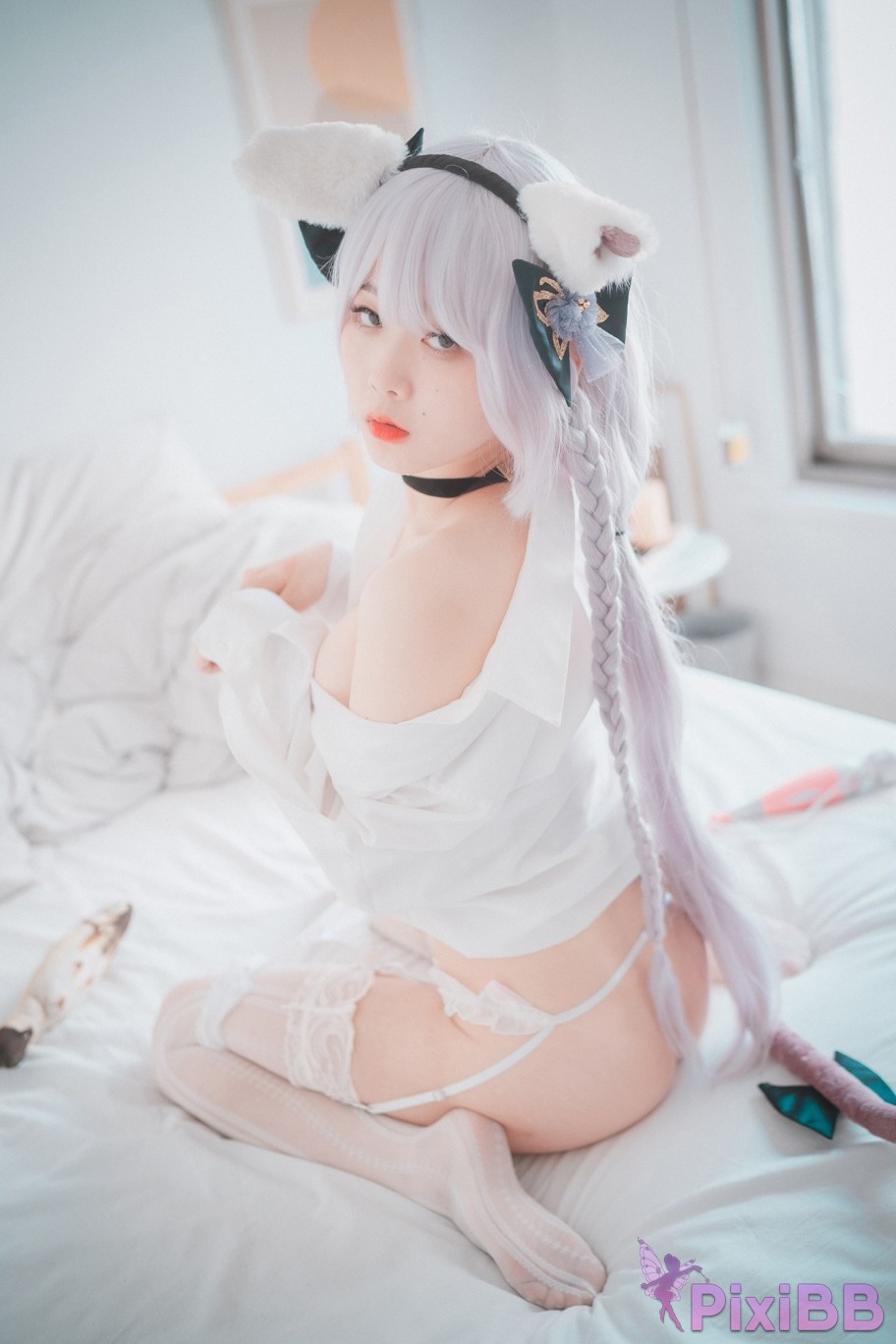 DJAWA Photo Zia Perrault The Milk Thief Last Origin PixiBB.COM 060