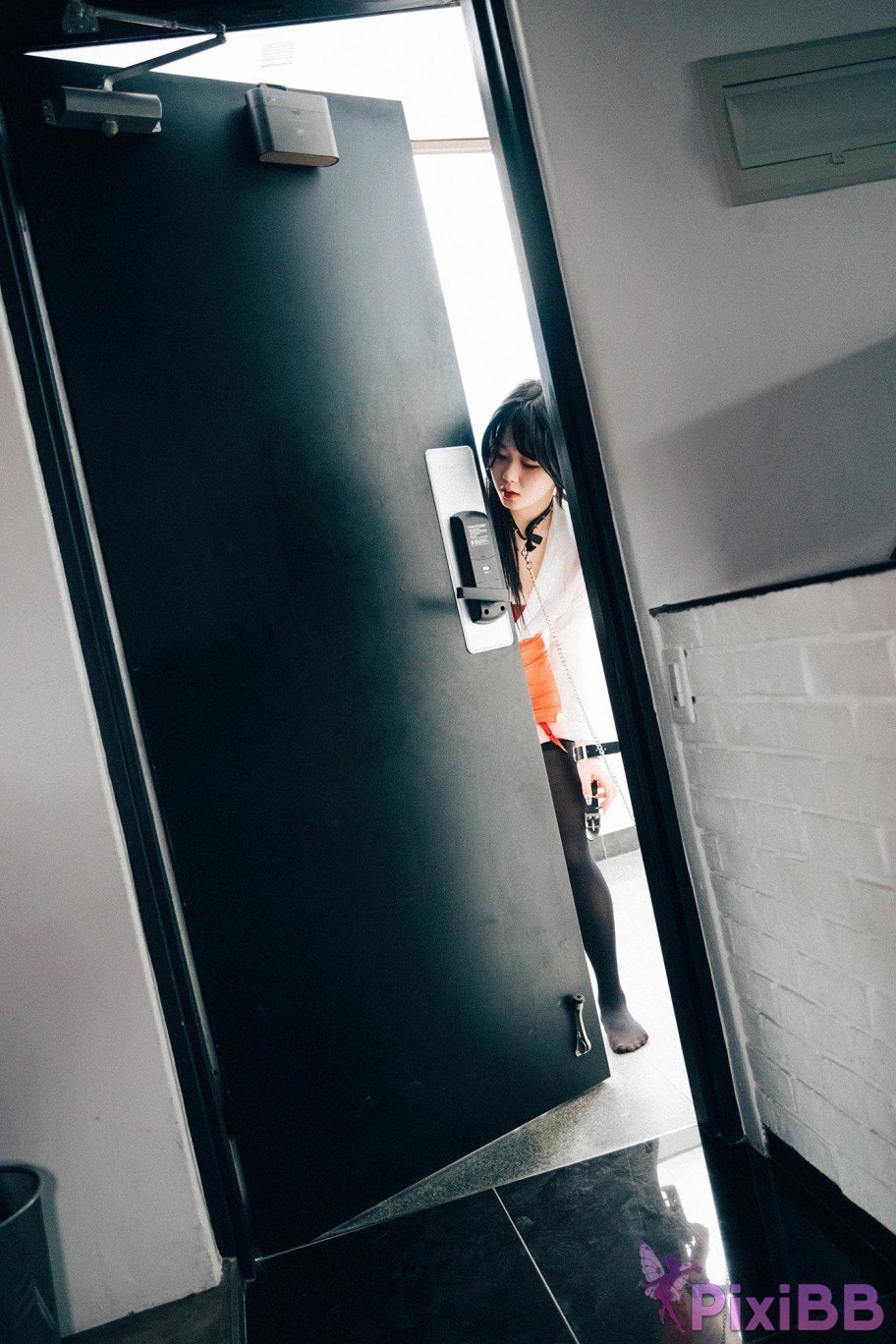 Loozy Zia Office slave PixiBB.COM 010