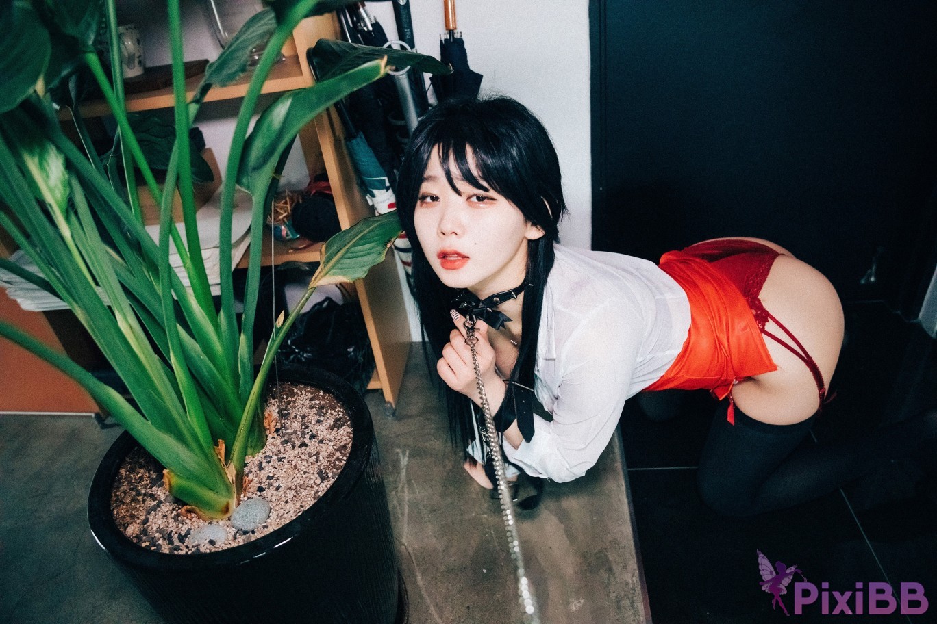 Loozy Zia Office slave PixiBB.COM 016