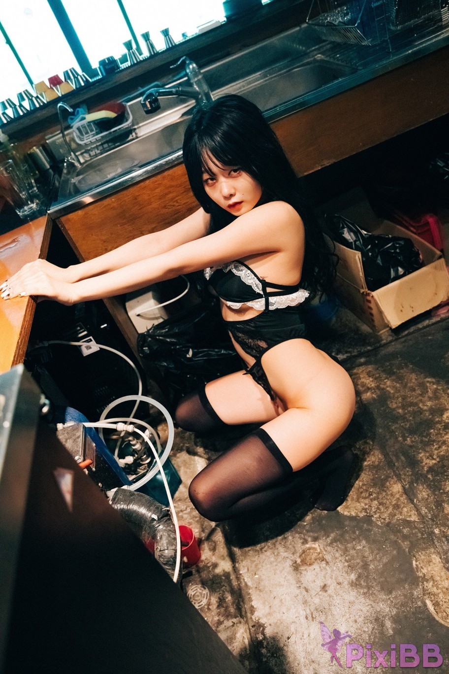 Loozy Zia SM Bar PixiBB.COM 044