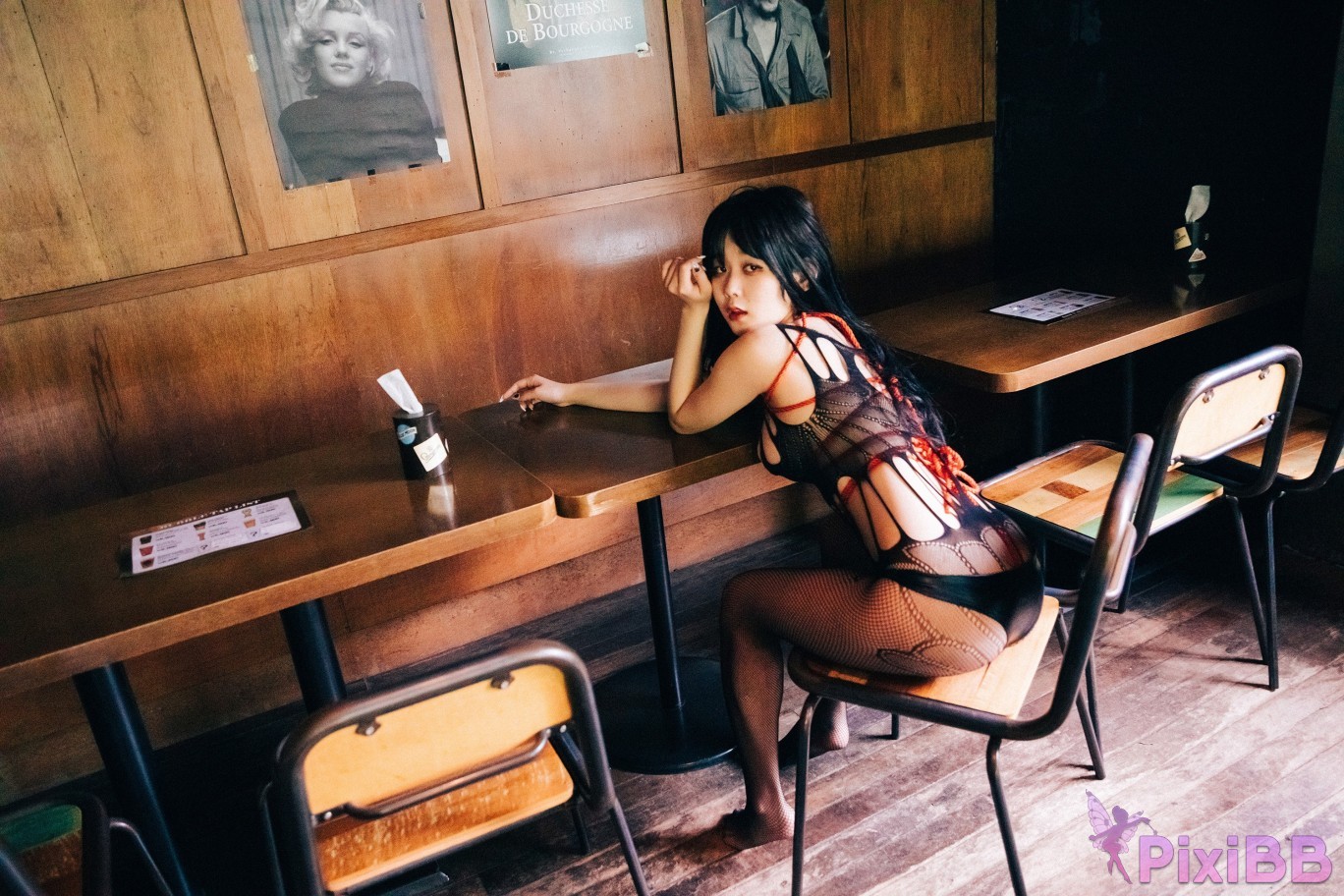 Loozy Zia SM Bar PixiBB.COM 141