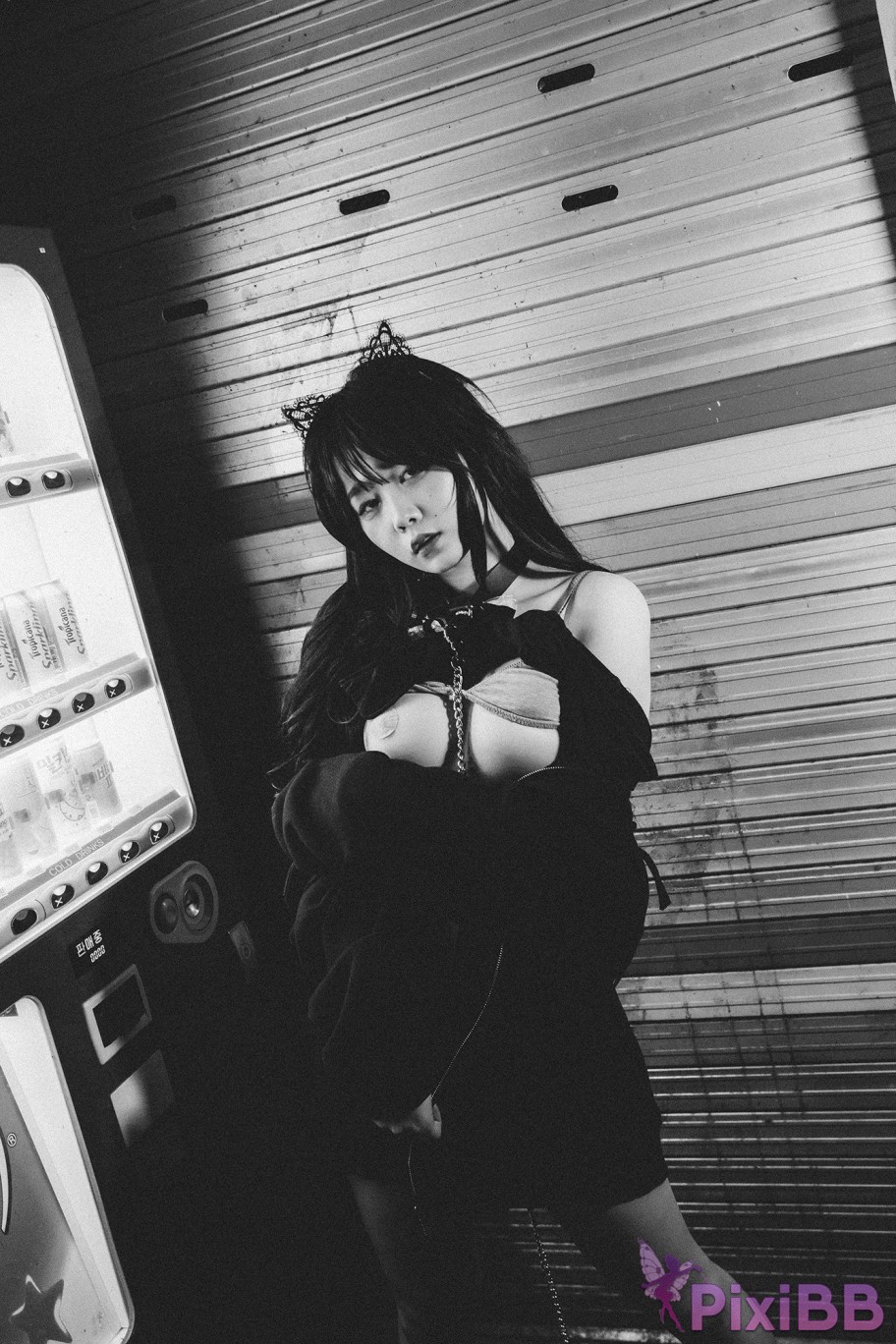 Loozy Zia Touch Anal Plug PixiBB.COM 101