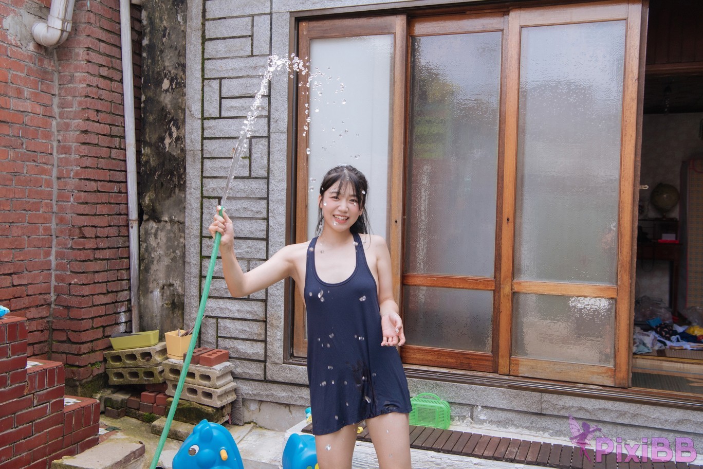 MilkyBomb Yui Vol.1 Last Summer PixiBB.COM 006