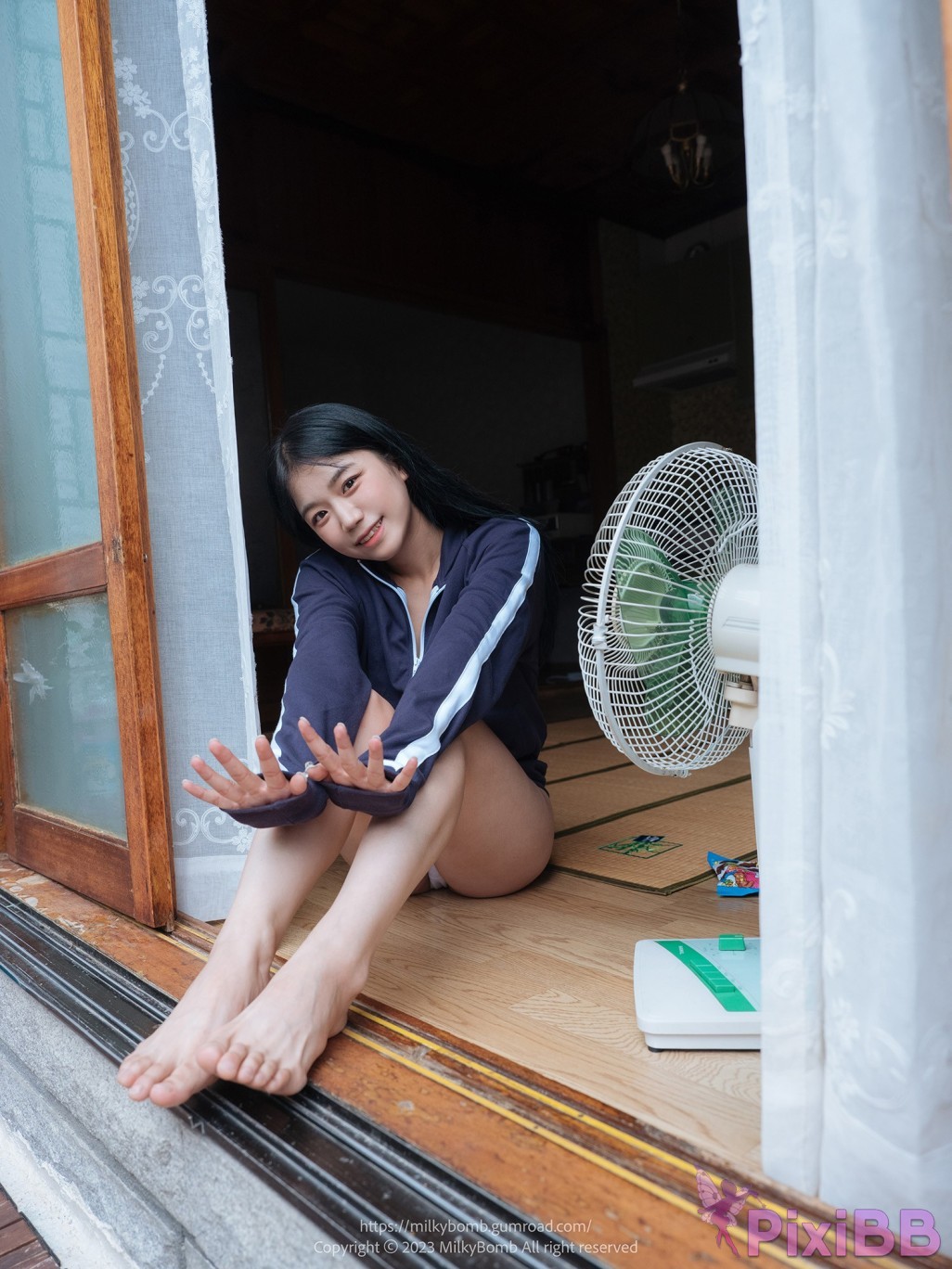 MilkyBomb Yui Vol.2 Tracksuit PixiBB.COM 020