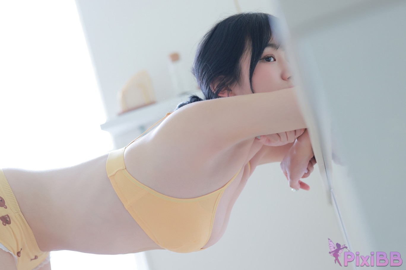SWEETBOX Yui SWTB Vol.18 CREAM PixiBB.COM 160