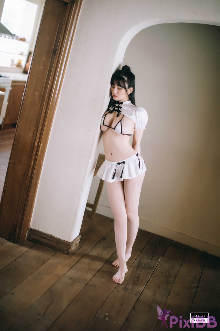 LE LEDG 087 Woo PixiBB.COM 017