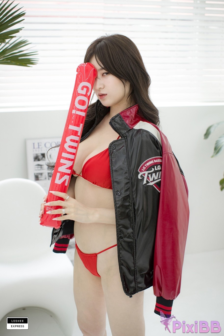 LE LERB 009 Woo PixiBB.COM 023