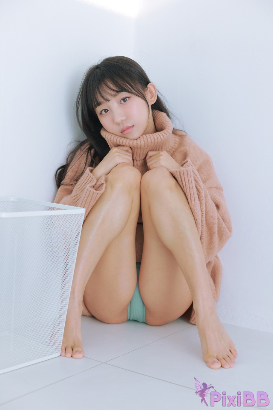 Eunji Pyo DJ Henney COZY and WET PixiBB.COM 111