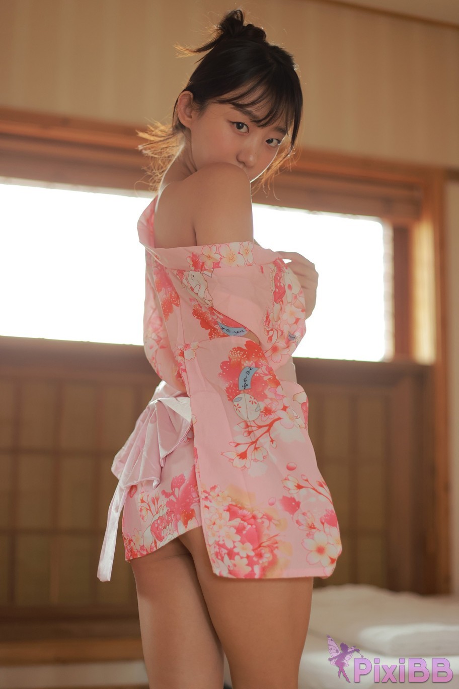 Eunji Pyoapple Eunji Pyo DJ Henney PixiBB.COM 057