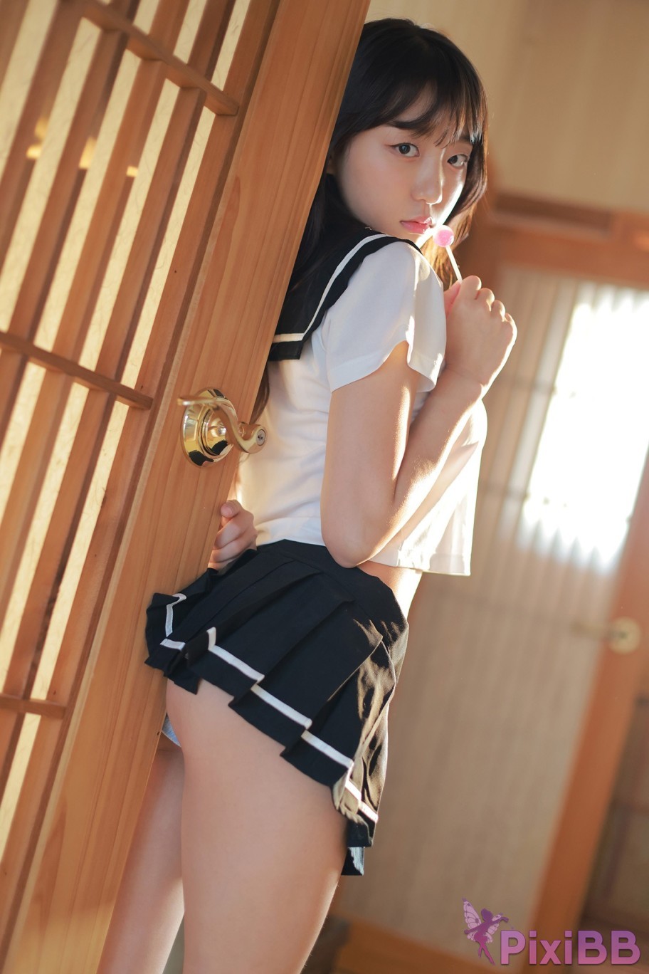 Eunji Pyoapple Eunji Pyo DJ Henney PixiBB.COM 106