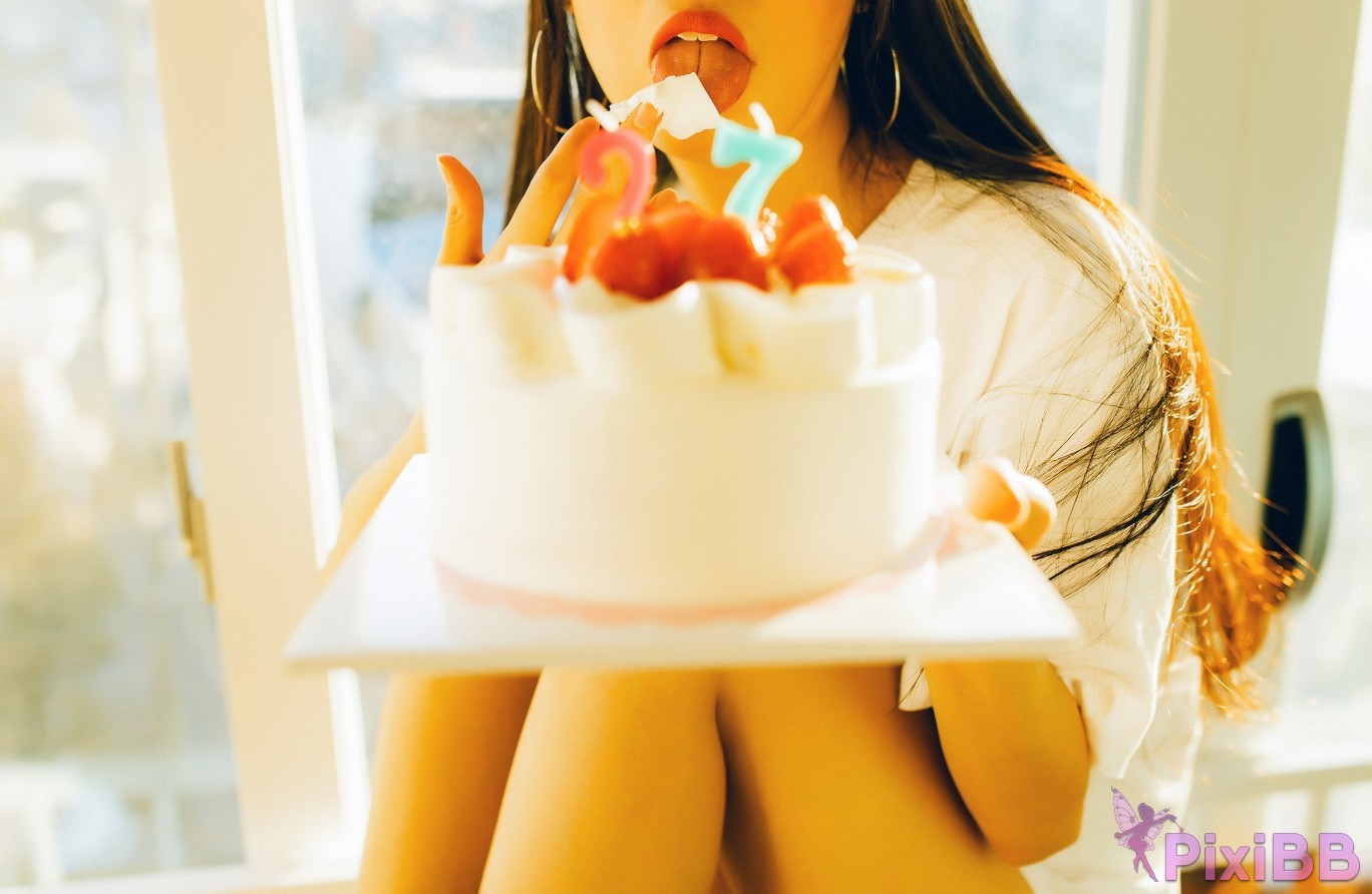 Moon Night Snap Mona Happy Birthday Vol.2 PixiBB.COM 001