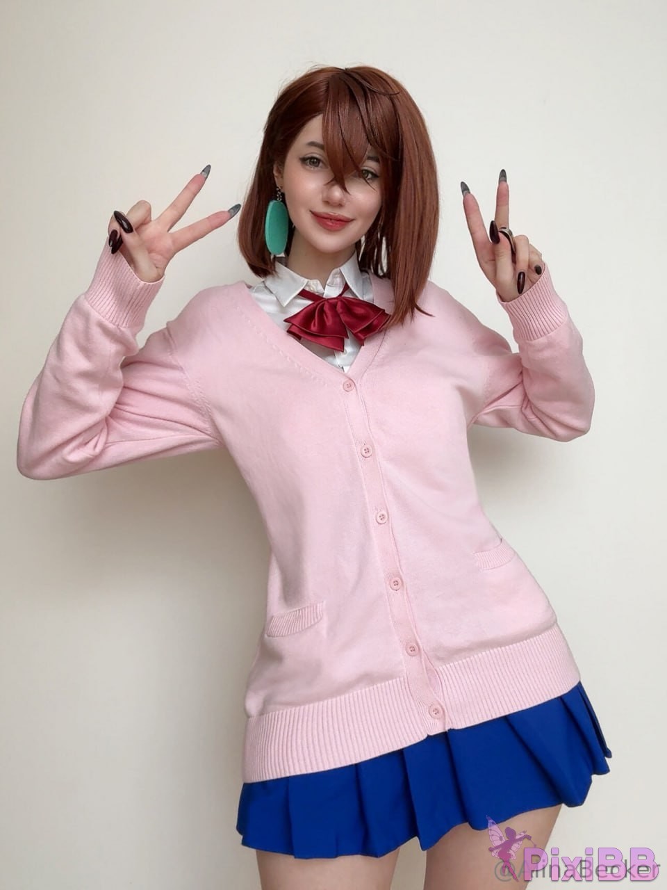 Alina Becker Momo Ayase Dandadan PixiBB.COM 001