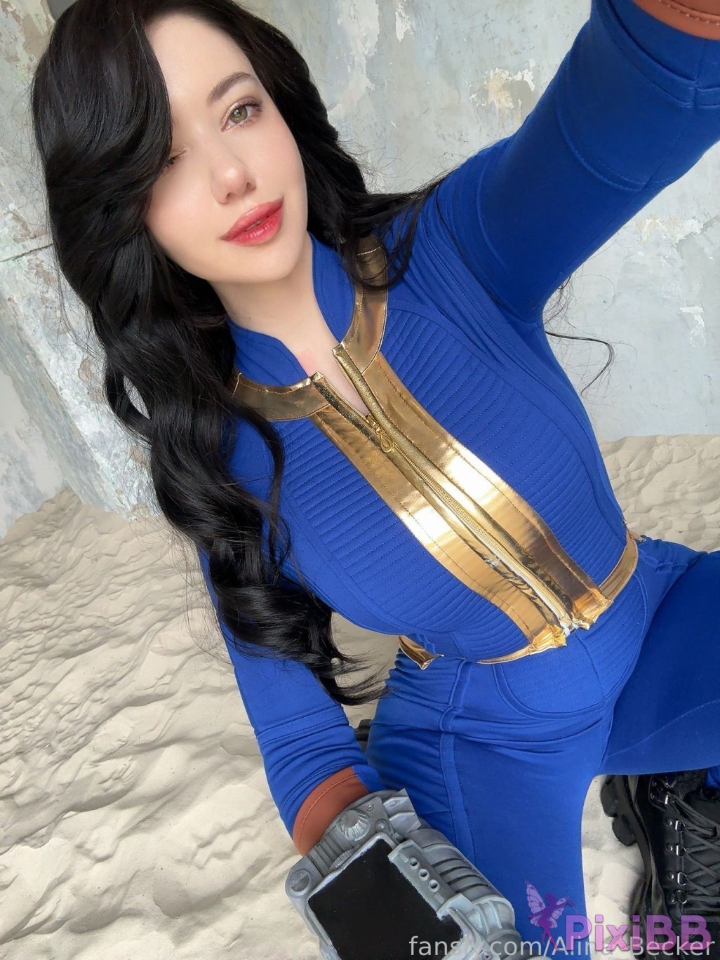 Alina Becker Vault Dweller Fallout PixiBB.COM 008