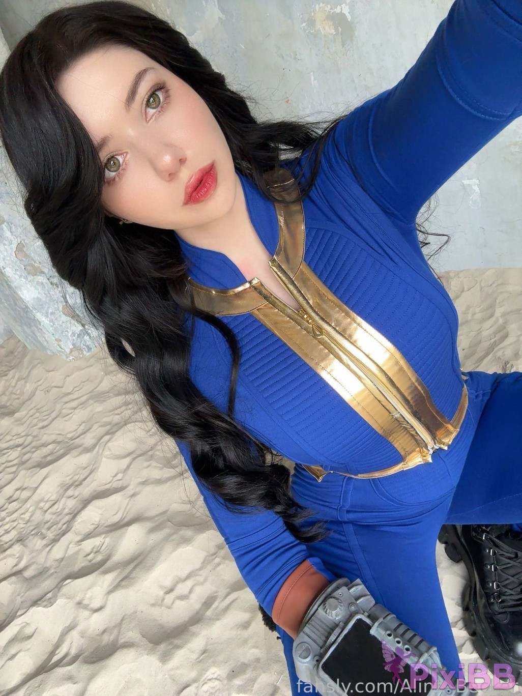 Alina Becker Vault Dweller Fallout PixiBB.COM 010