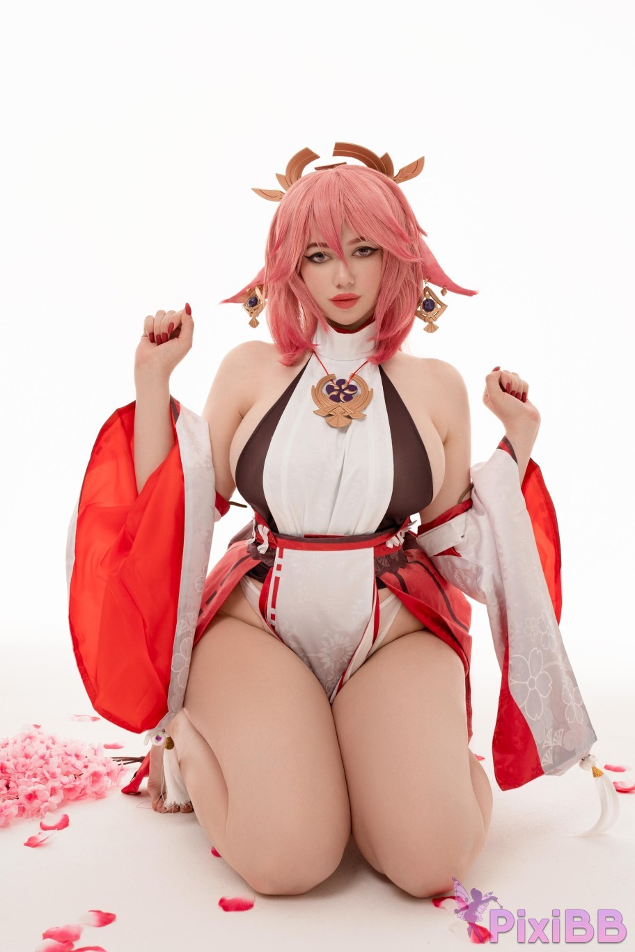 Alina Becker Yae Miko Genshin Impact PixiBB.COM 011