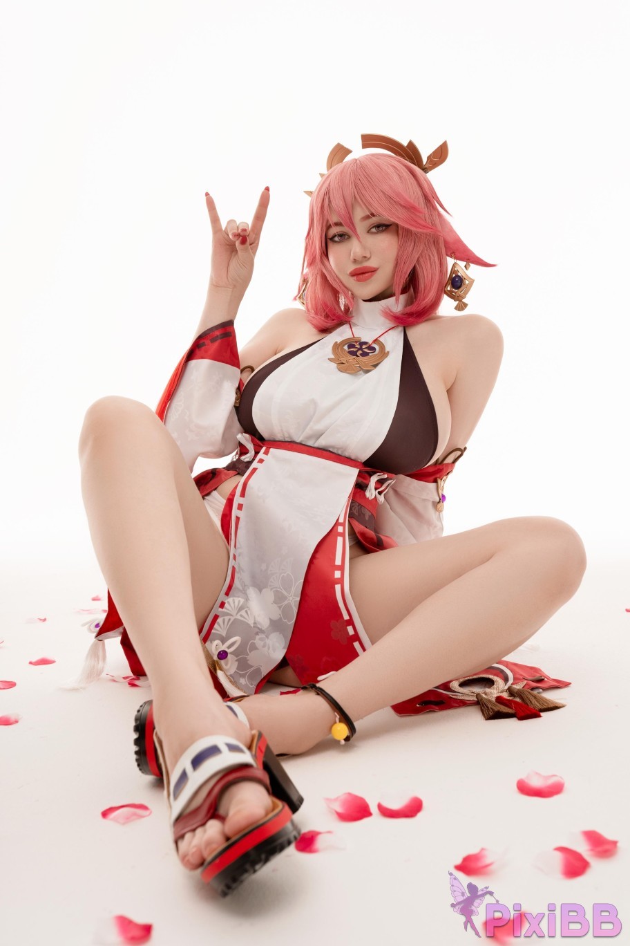 Alina Becker Yae Miko Genshin Impact PixiBB.COM 018