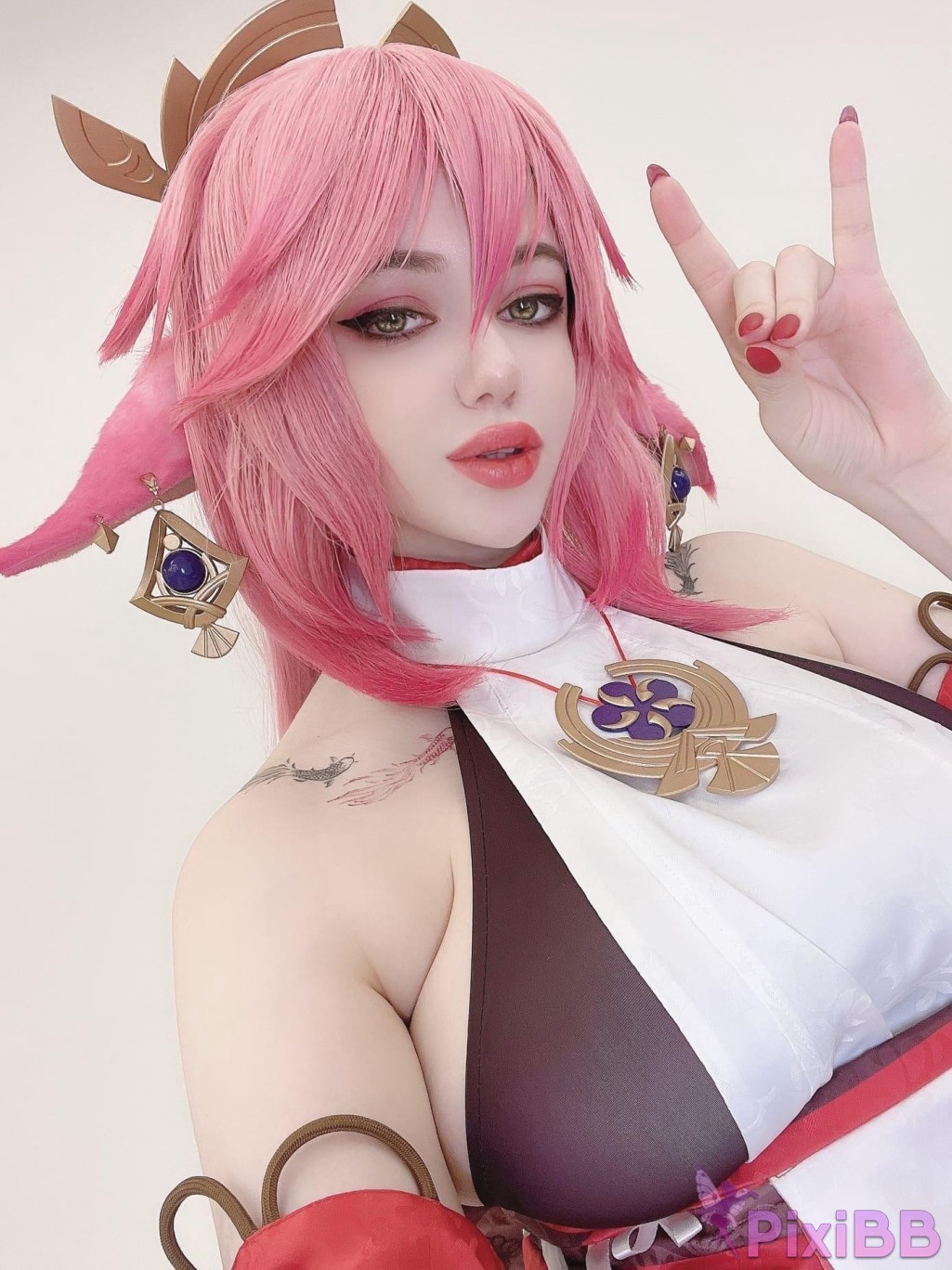 Alina Becker Yae Miko Genshin Impact PixiBB.COM 026